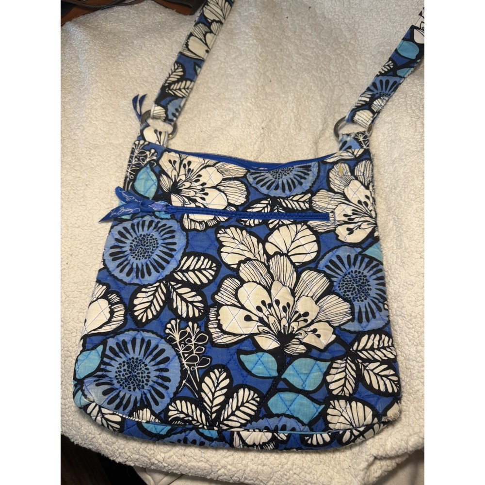 Vera Bradley Hipster Crossbody Bag Retired Pattern Blue Bayou Floral Quilted